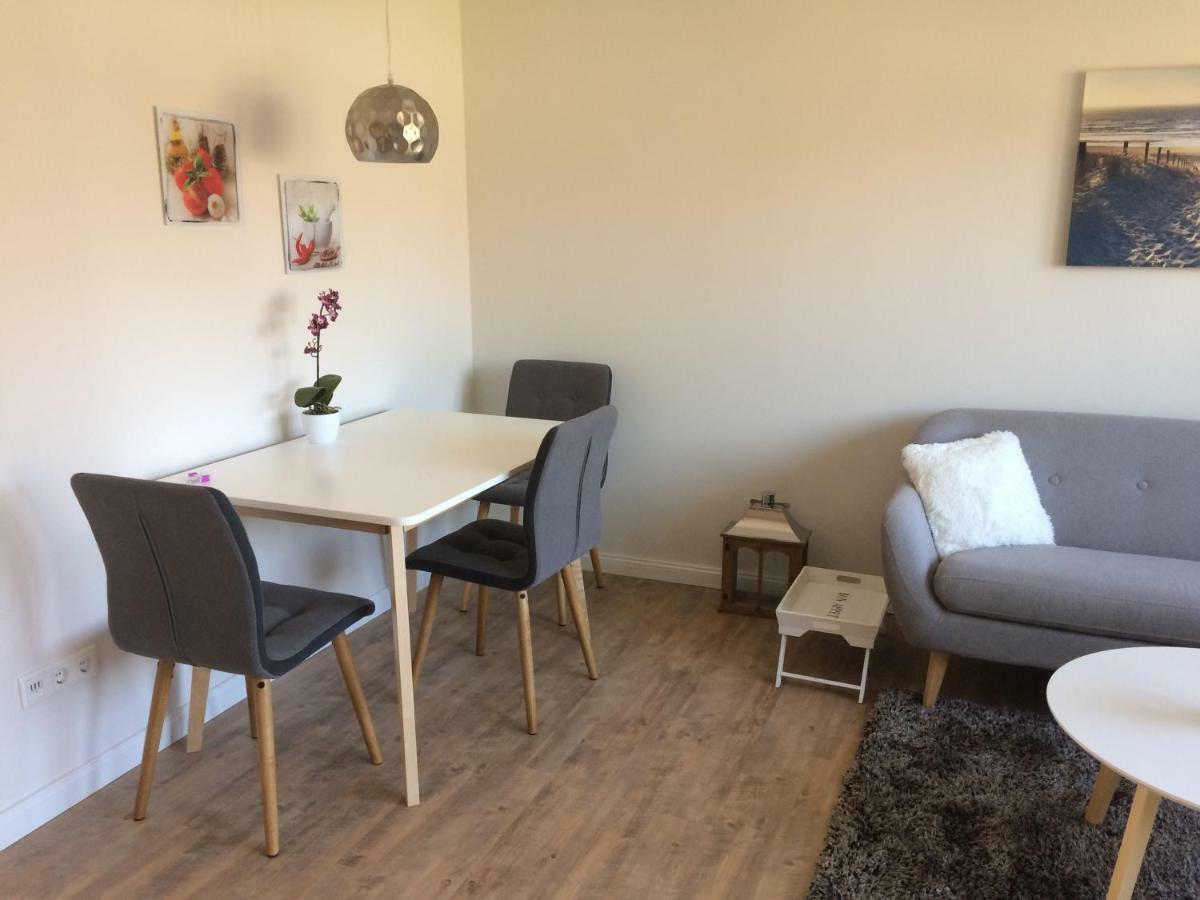 Ferienwohnung „Lüttje Nüst“ Emden Exterior foto